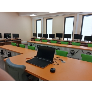Cyfrowa Pracownia Językowa Multicolab w Niepublicznej Szkole Podstawowej